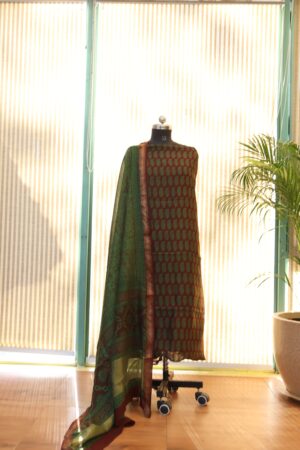 Green Bagh Print Suit